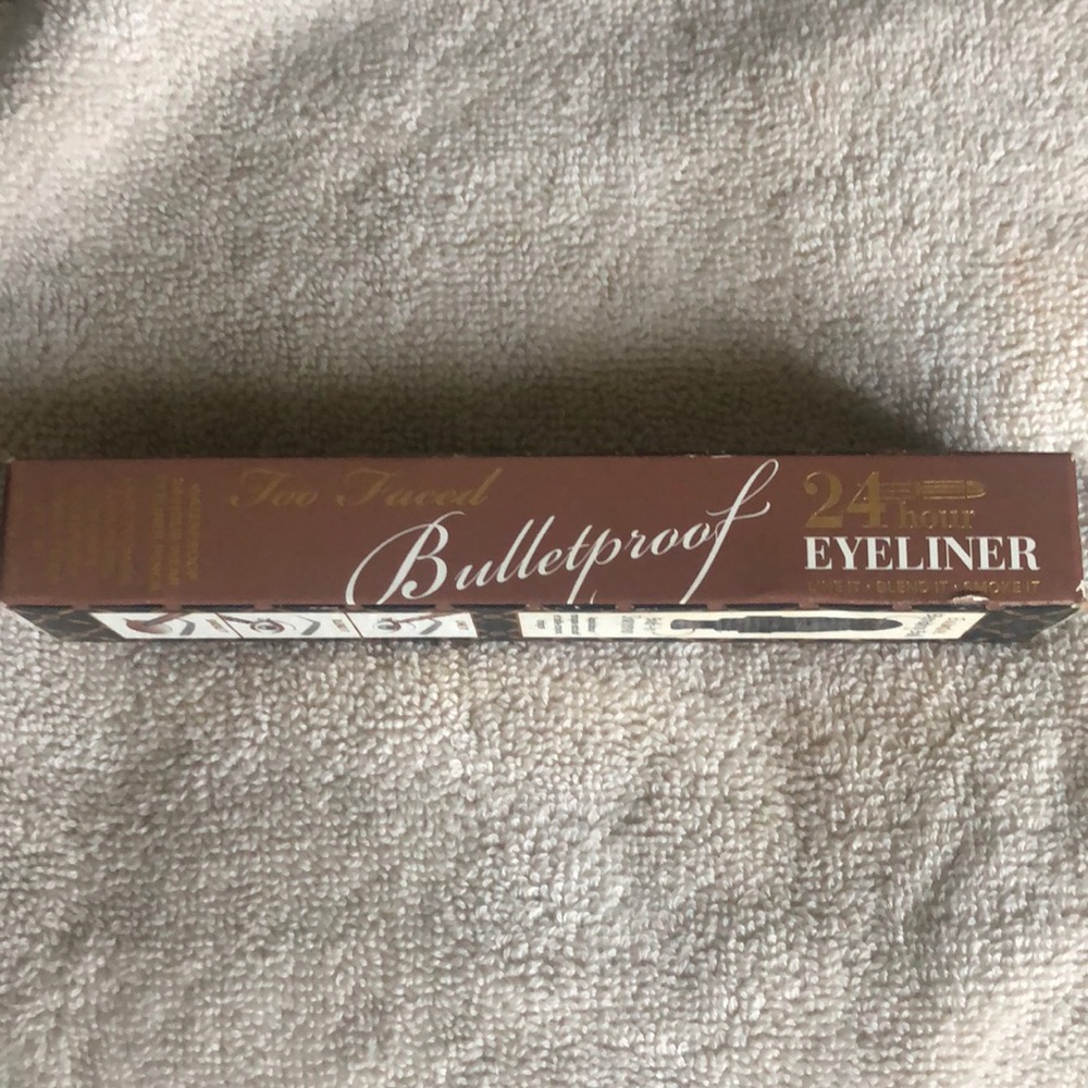 Too Faced bulletproof eyeliner -Mink